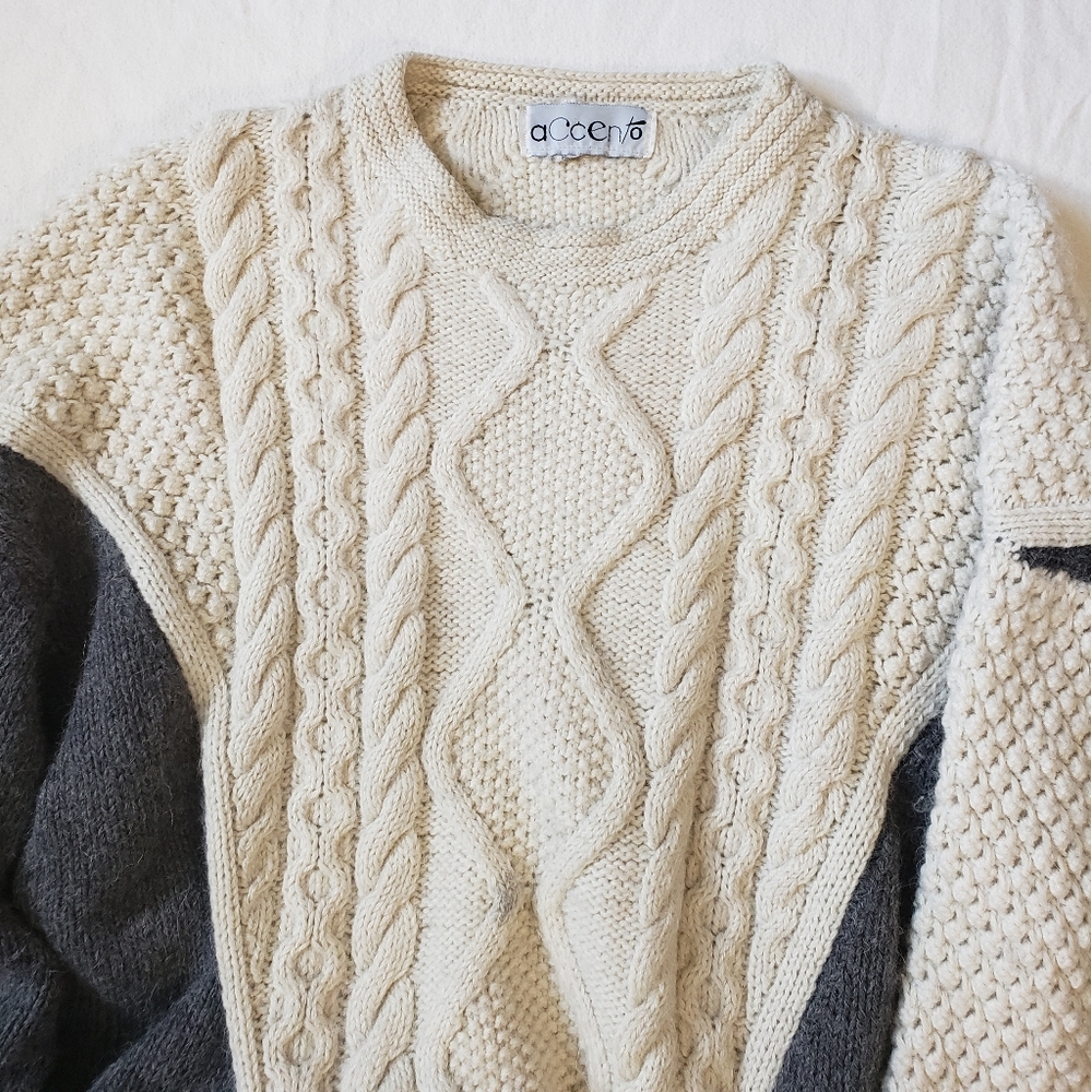 Irish Handknit Pure Wool Accento Crewneck Aran Sweater White/Black Size L - Picture 5 of 6